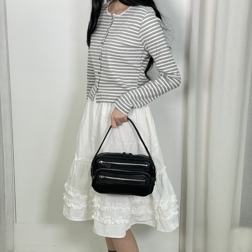 J PLACE東大門實拍女裝新款真品職業推薦25春夏人氣手提包J PLACE手提包