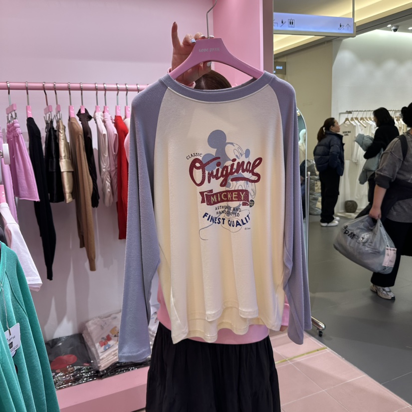 LOVE PINK韓國代購女士新款時尚休閑熱賣推薦25春夏長袖T恤LOVE PINK長袖T恤圖色2