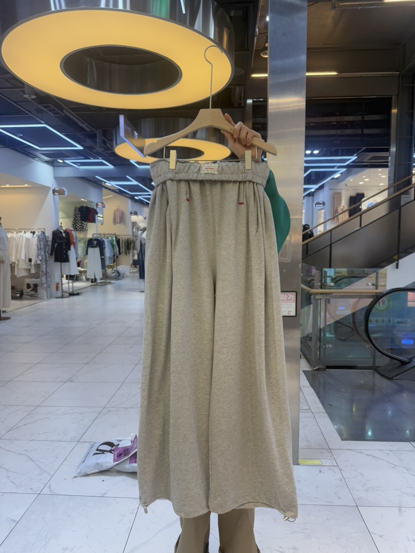 PLUM-q韓國代購女裝新品時尚人氣25春夏推薦熱賣休閑休閑褲PLUM休閑褲圖色2