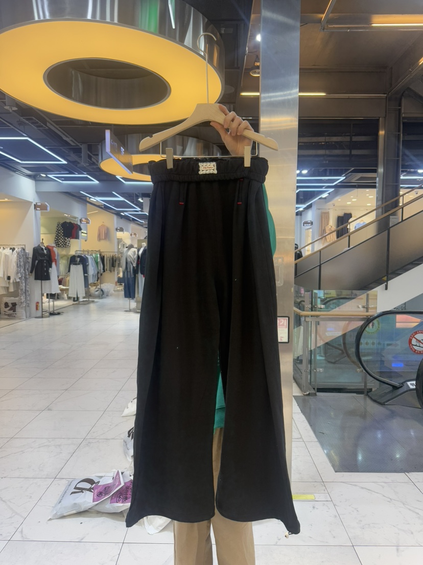 PLUM-q韓國代購女裝新品時尚人氣25春夏推薦熱賣休閑休閑褲PLUM休閑褲圖色3