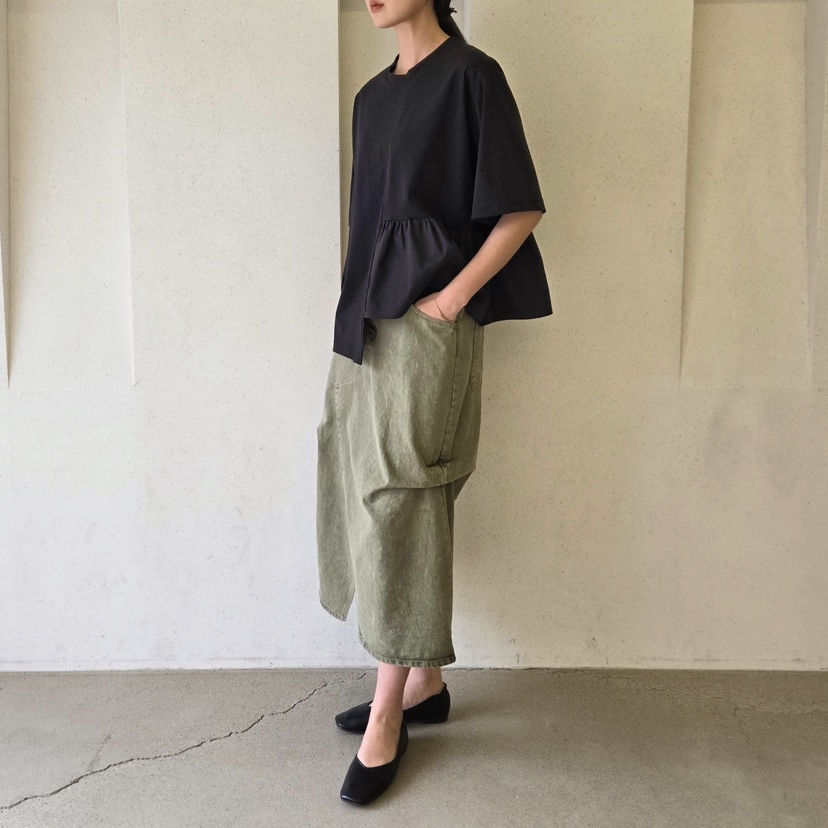 LA BLOOM韓國直郵女裝新款人氣真品時尚推薦25春夏熱賣T恤La BloomT恤