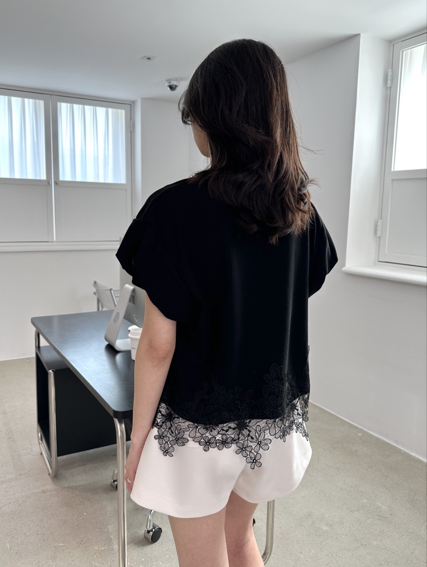CLASSY-O東大門直郵女裝新款人氣休閑推薦時尚熱賣T恤蕾絲CLASSY-OT恤