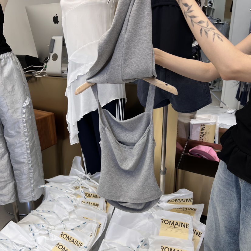 ROMAINE韓國直郵㊣東大門實拍女裝新款職業人氣時尚吊帶背心ROMAINE吊帶/背心