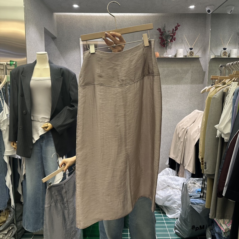 BABYTOUCH韓國直郵㊣東大門實拍女裝新品人氣時尚休閑職業長裙BABYTOUCH長裙圖色2
