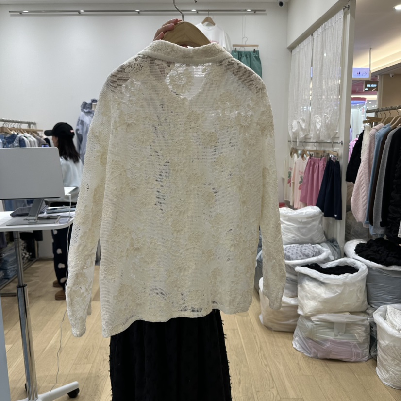 FURE韓國直郵㊣東大門實拍女裝新品熱賣職業休閑襯衫蕾絲衫FURE襯衫/蕾絲衫
