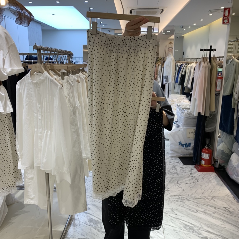 FRILL韓國直郵㊣東大門實拍女裝新款休閑人氣職業半身裙中短裙FRILL半身裙/中短裙