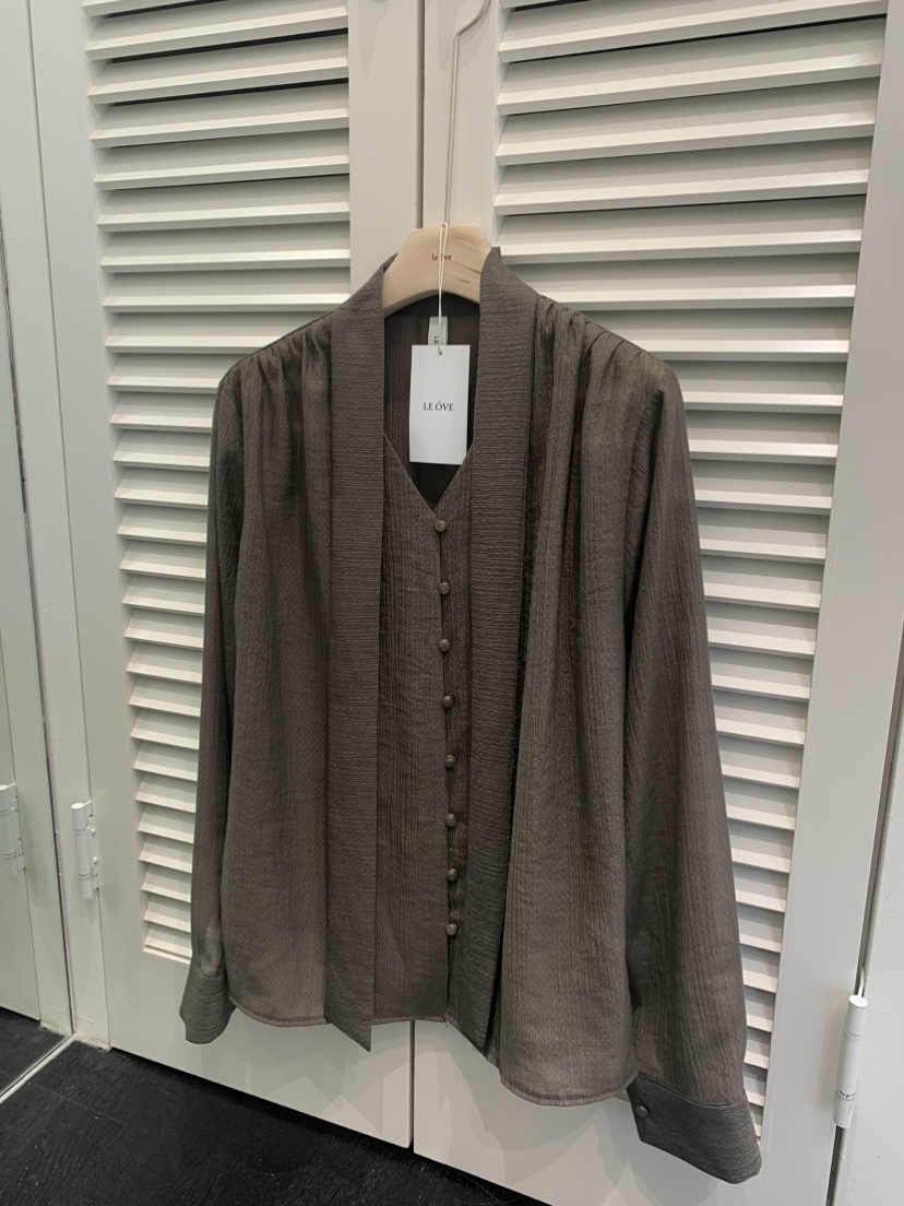 LE OVE/VERDI韓國㊣直郵東大門代購女裝新品推薦襯衫蕾絲衫LE OVE/VERDI襯衫/蕾絲衫