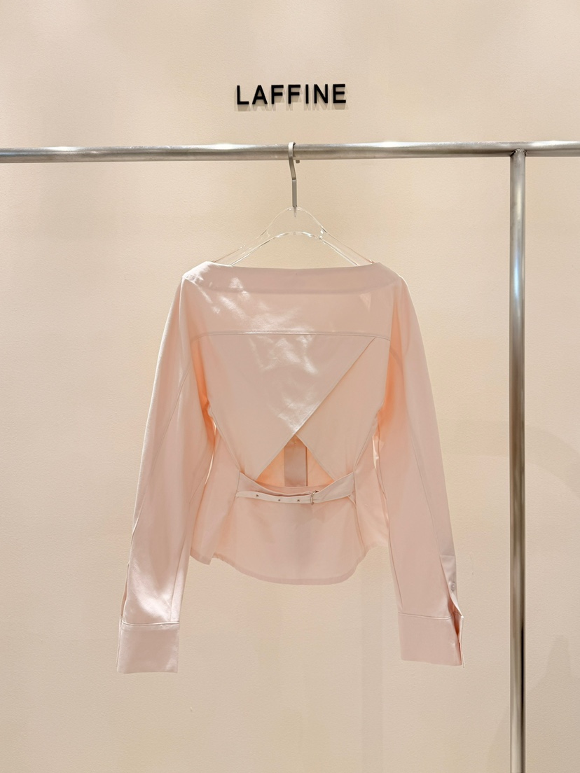 LAFFINE-P韓國直郵㊣東大門實拍女裝新款熱賣職業襯衫蕾絲衫LAFFINE-P襯衫/蕾絲衫
