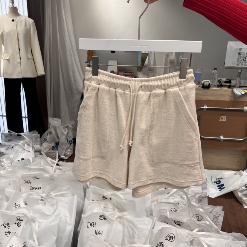 UNDERSTANDING東大門代購女裝新品真品時尚職業熱賣25春夏短褲UNDERSTANDING短褲圖色2