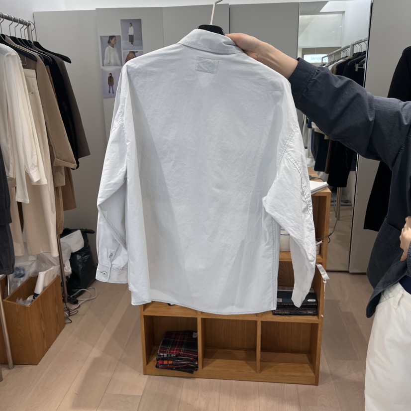 THE TARDUST東大門代購女裝新品熱賣時尚職業真品襯衫蕾絲衫THE TARDUST襯衫/蕾絲衫