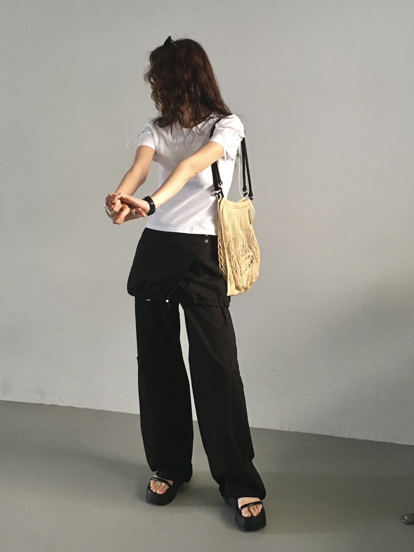 MONDAYMORING韓國直郵㊣女裝新品人氣休閑25春夏熱賣時尚裙褲MONDAYMORING裙褲