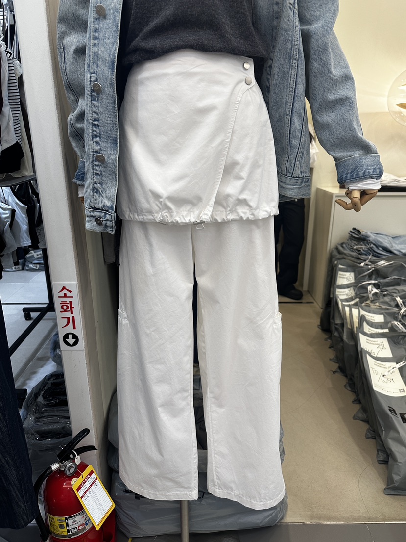 MONDAYMORING韓國直郵㊣女裝新品人氣休閑25春夏熱賣時尚裙褲MONDAYMORING裙褲