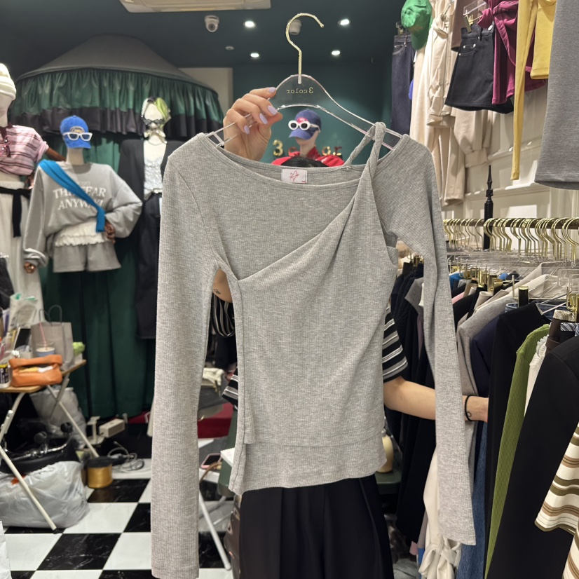 3COLOR(此品牌名稱會遭售假投訴,建議淘寶店鋪商品名稱中不要使用)韓國㊣直郵東大門代購女裝新款推薦長袖T恤Three color長袖T恤圖色2