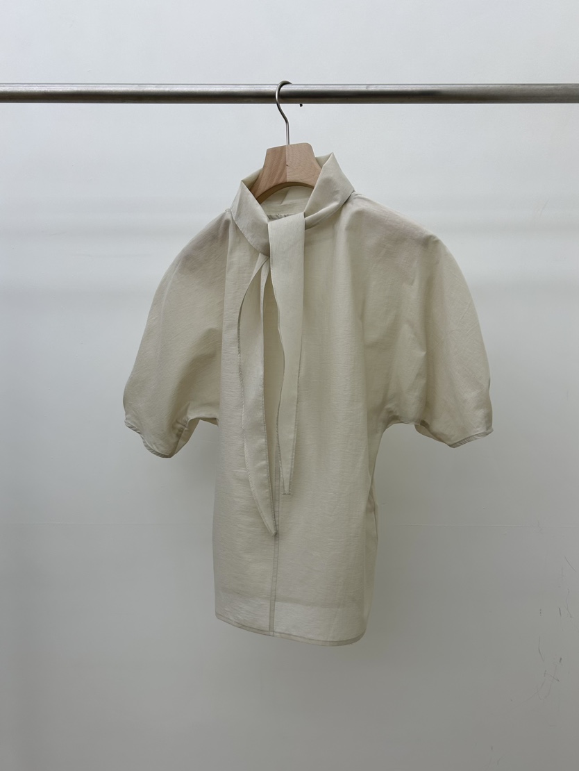 UTRE東大門實拍女裝新款職業25春夏推薦真品人氣襯衫蕾絲衫UTRE襯衫/蕾絲衫