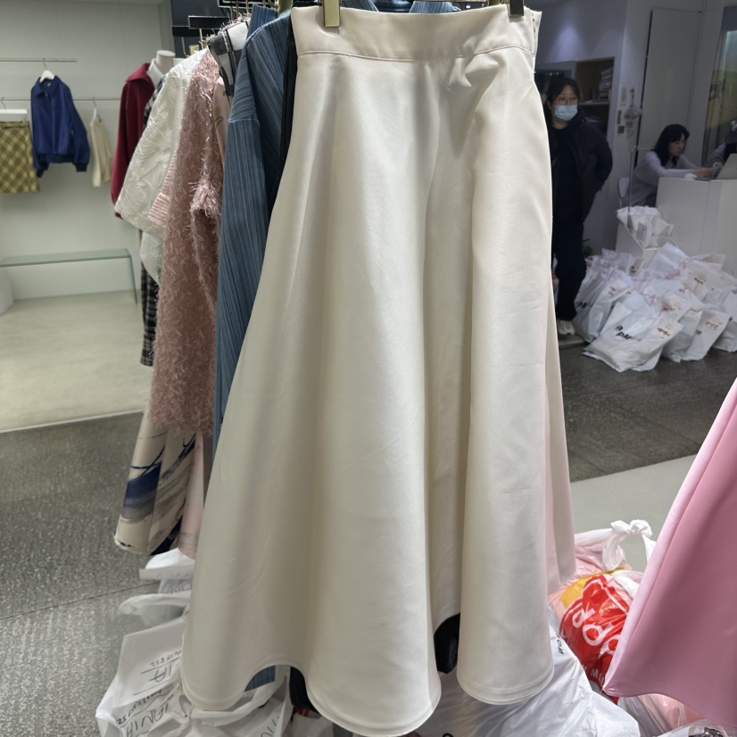 CLOP韓國直郵女裝新品時尚推薦25春夏人氣職業熱賣真品長裙TANIA長裙圖色2