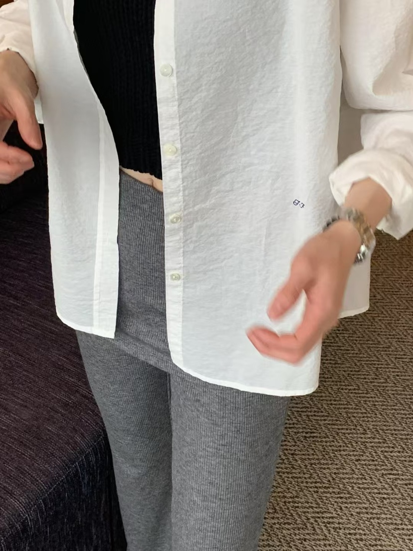 TAF東大門實拍女士新品時尚熱賣人氣推薦職業襯衫蕾絲衫刺繡TAF襯衫/蕾絲衫