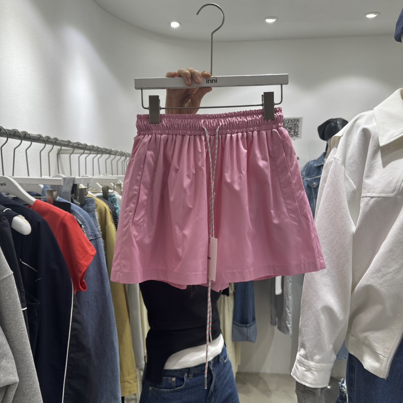INNI直郵韓國代購㊣女裝新品25春夏休閑人氣熱賣職業時尚短褲inni短褲圖色2