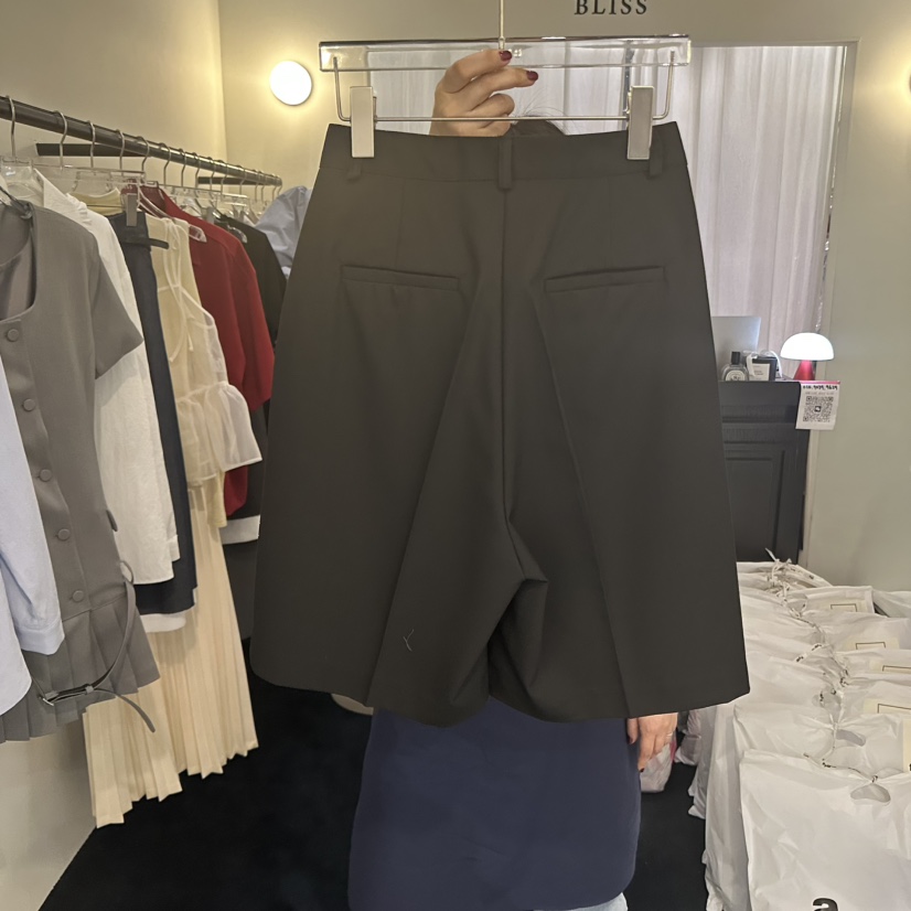 BLISS直郵韓國代購㊣女裝新品休閑推薦時尚熱賣短褲不含腰帶BLISS短褲