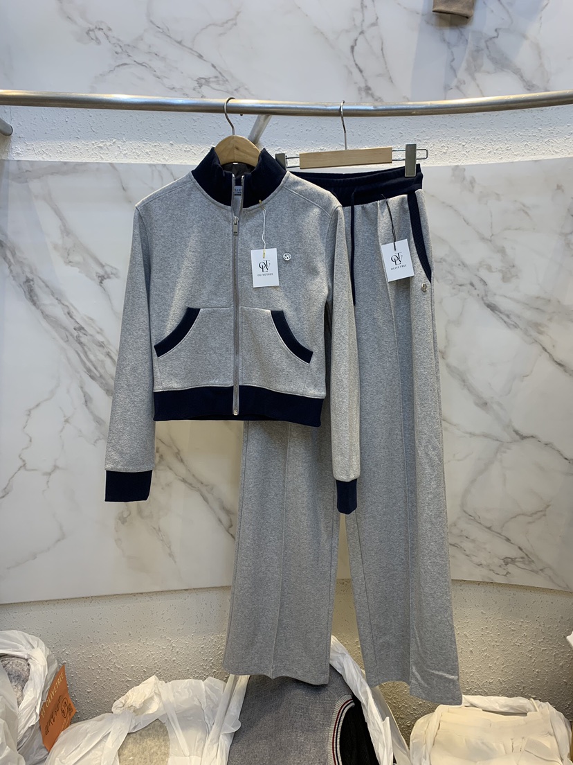 OLIVE TrEE韓國直郵㊣東大門實拍女裝新品25春夏推薦套裝套裝OLIVE TrEE套裝圖色2