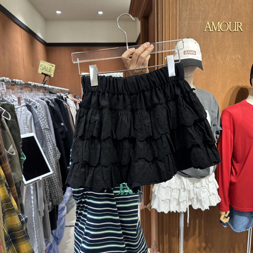 AMOUR韓國直郵㊣女裝新款推薦25春夏時尚人氣熱賣職業裙褲蕾絲AMOUR裙褲