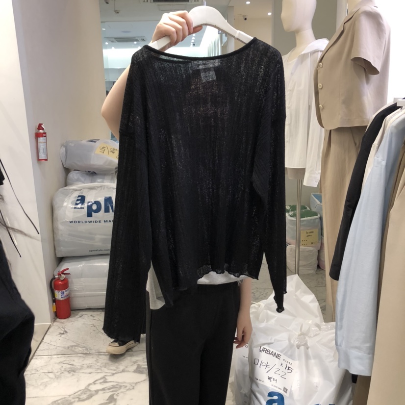 URBANE cloth韓國直郵㊣東大門實拍女裝新品人氣熱賣長袖T恤URBANE cloth長袖T恤圖色4