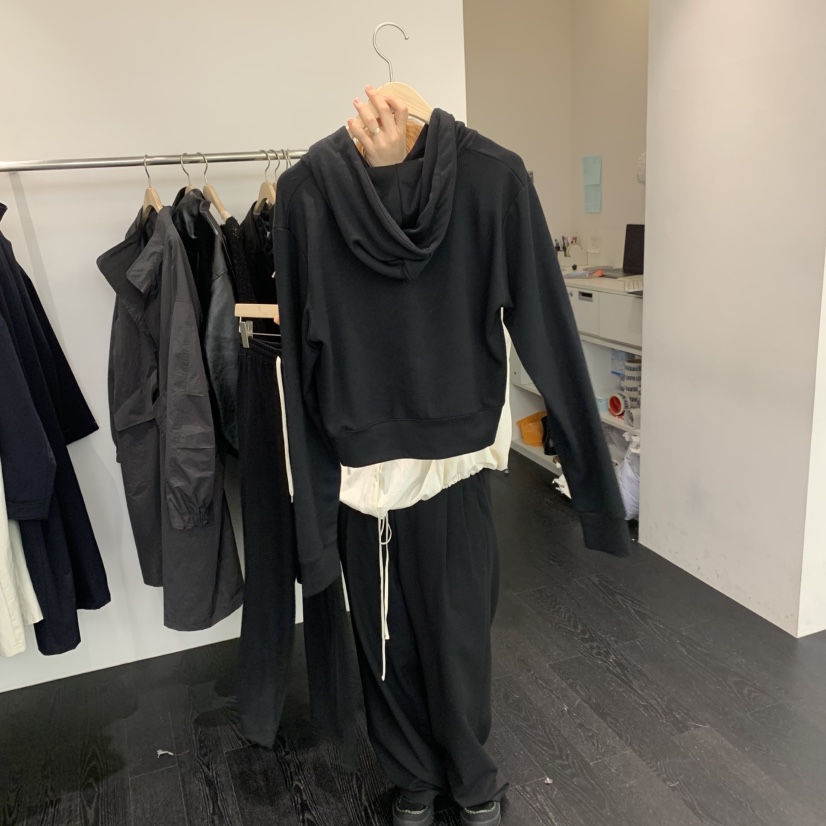 TAFFETA直郵韓國代購㊣女裝新款時尚推薦熱賣25春夏衛衣拉鏈TAFFETA衛衣