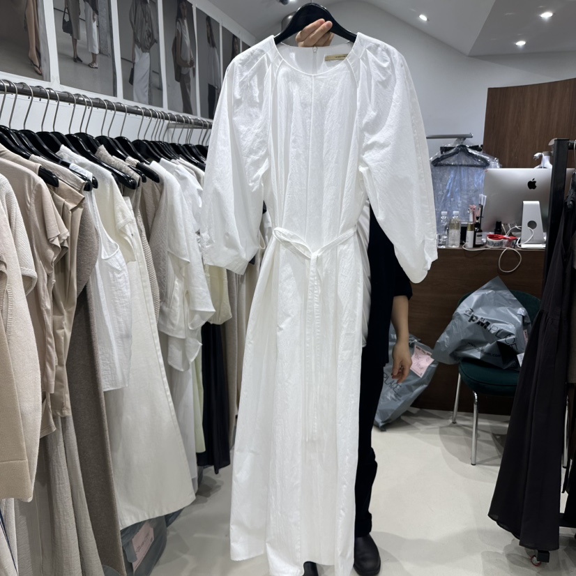 ANDYOUEDITION韓國直郵㊣女裝新品休閑時尚熱賣連衣裙含腰帶ANDYOUEDITION連衣裙圖色2