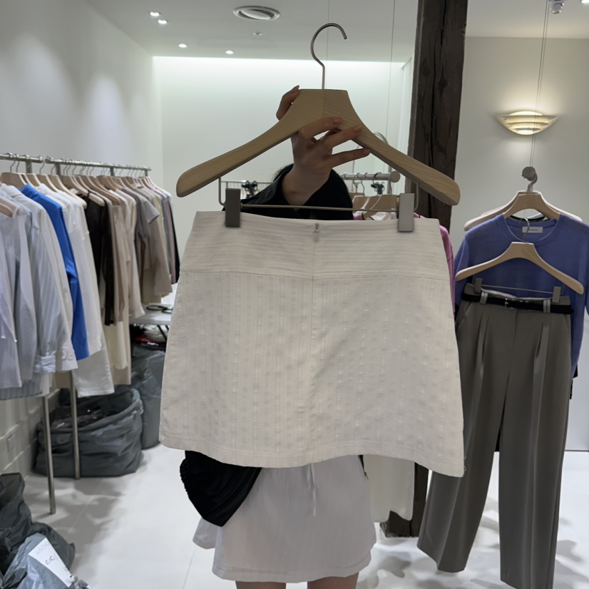 AVECNOUS韓國㊣直郵東大門代購女裝新款熱賣時尚推薦人氣短裙AVECNOUS短裙