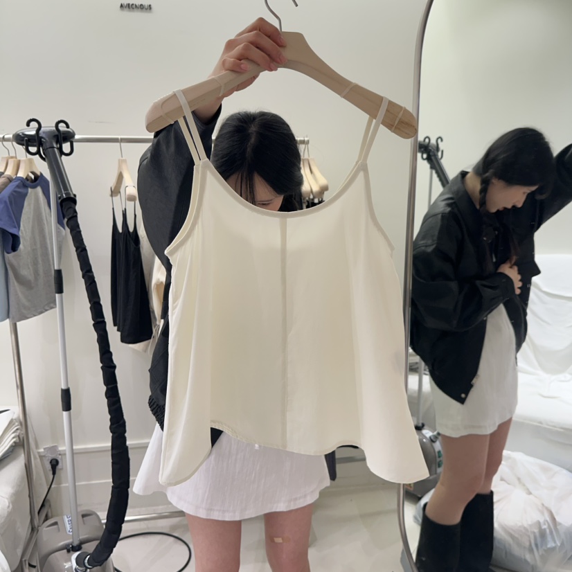 AVECNOUS韓國直郵㊣女裝新款時尚職業25春夏熱賣人氣吊帶背心AVECNOUS吊帶/背心