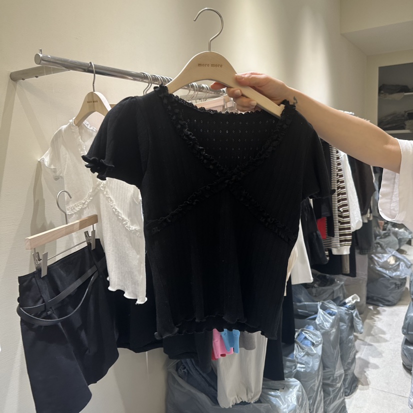 MOREMORE韓國直郵女士新品熱賣職業休閑推薦真品25春夏人氣T恤more moreT恤圖色2