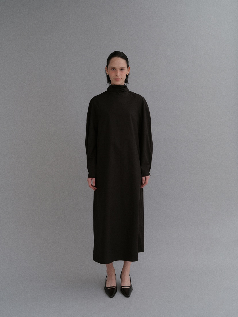 BAIE OUD/OFCEDRE東大門直郵女裝新款時尚真品連衣裙高領BAIE OUD/OFCEDRE連衣裙