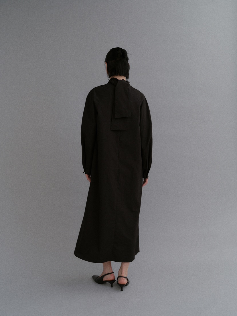 BAIE OUD/OFCEDRE東大門直郵女裝新款時尚真品連衣裙高領BAIE OUD/OFCEDRE連衣裙