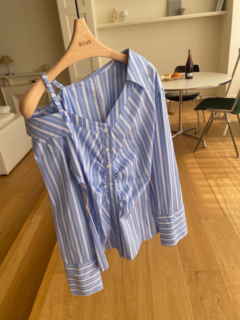 RIAH東大門實拍女裝新品熱賣25春夏休閑真品襯衫蕾絲衫打折RIAH襯衫/蕾絲衫
