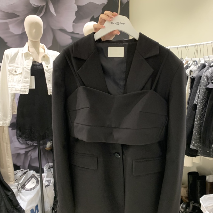 DARKBEIGE韓國代購女裝新品職業人氣休閑時尚吊帶背心不含內搭DARK BEIGE吊帶/背心圖色2