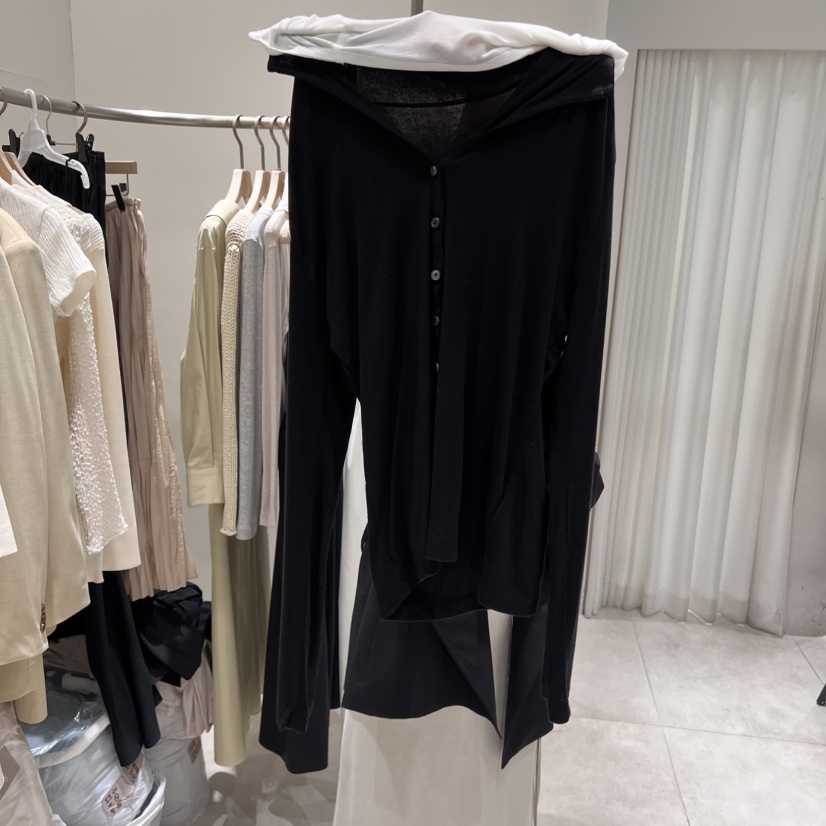 GLOW AND NYMPH韓國代購女士新品推薦熱賣25春夏人氣長袖T恤GLOW AND NYMPH長袖T恤圖色3