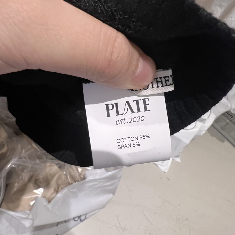 PLATE直郵韓國代購㊣女裝新款時尚休閑人氣25春夏熱賣吊帶背心PLATE吊帶/背心