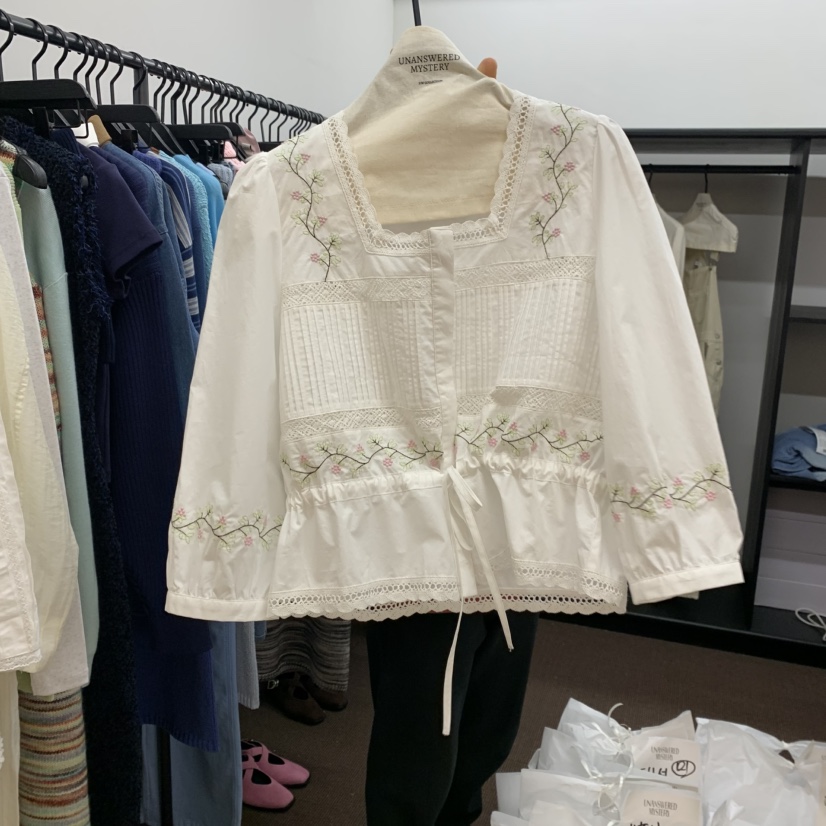 UNANSWERED-MYSTERY東大門代購女士新品25春夏襯衫蕾絲衫刺繡UNANSWERED/MYSTERY襯衫/蕾絲衫