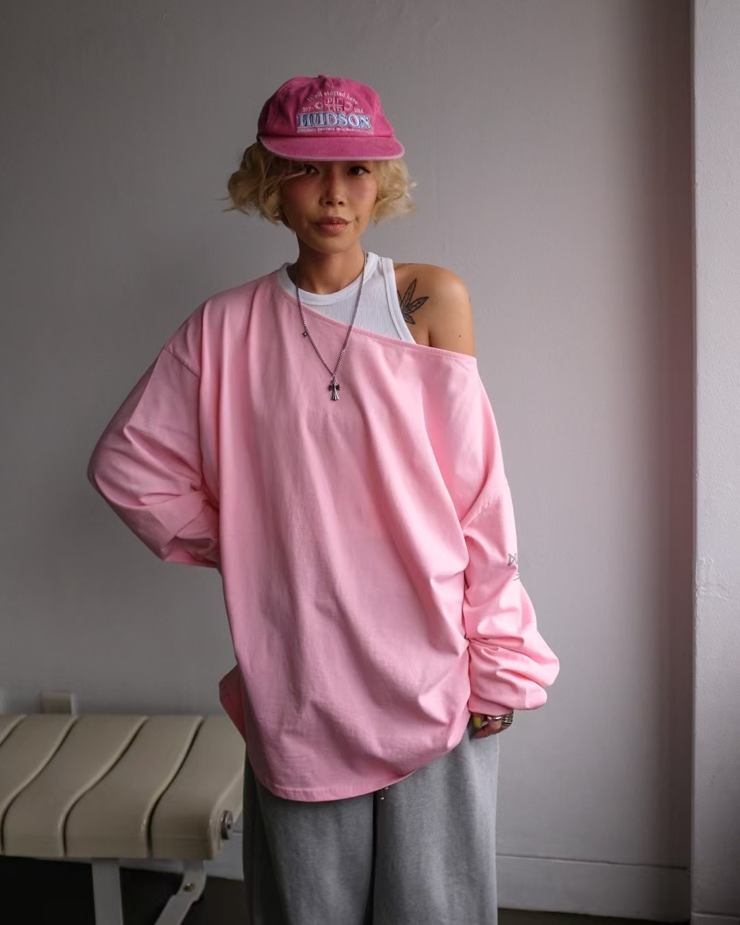 MINICLOSET韓國直郵女裝新款人氣25春夏時尚長袖T恤不含內搭MINICLOSET長袖T恤圖色1
