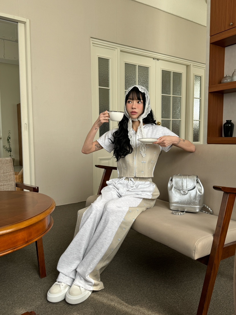 MARKE-P韓國直郵女裝新品熱賣時尚25春夏推薦真品職業T恤拉鏈MARKE-PT恤