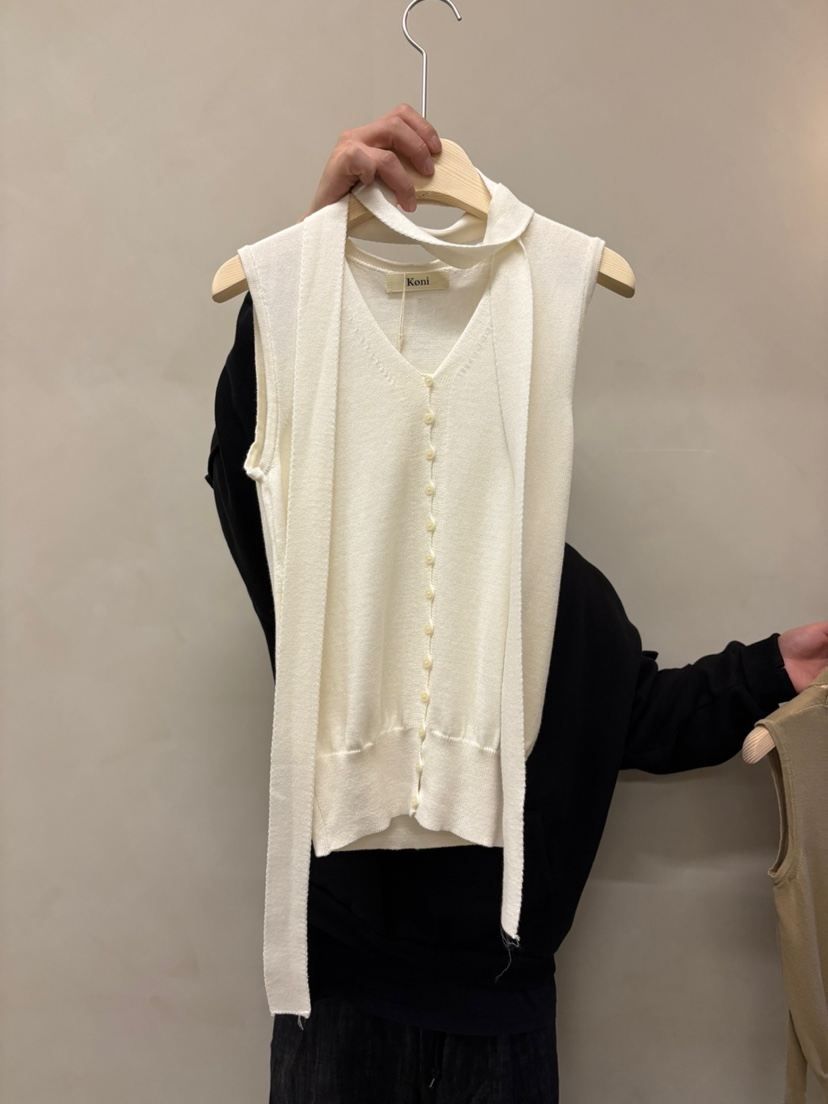 KONI韓國直郵㊣東大門實拍女裝新品職業人氣時尚馬甲含脖帶KONI馬甲圖色4