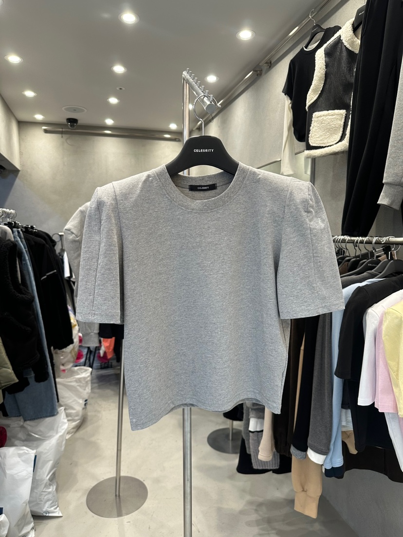 CELEBRITY-A韓國㊣直郵東大門代購女裝新品時尚熱賣人氣T恤CELEBRITY-AT恤圖色3