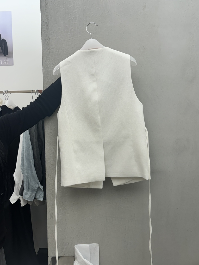 LONDON FLAT韓國直郵㊣女裝新品休閑熱賣職業25春夏時尚馬甲LONDON FLAT馬甲