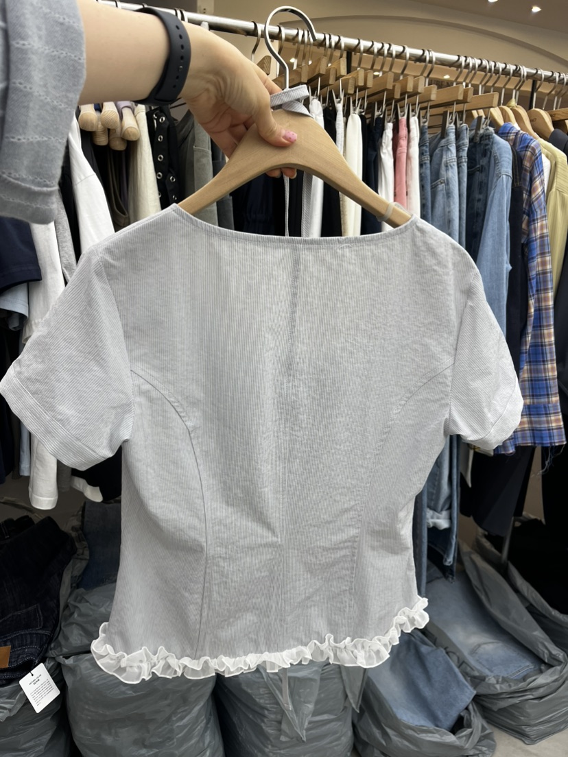 I MFACT韓國直郵㊣女裝新款休閑25春夏人氣襯衫蕾絲衫荷葉邊I MFACT襯衫/蕾絲衫