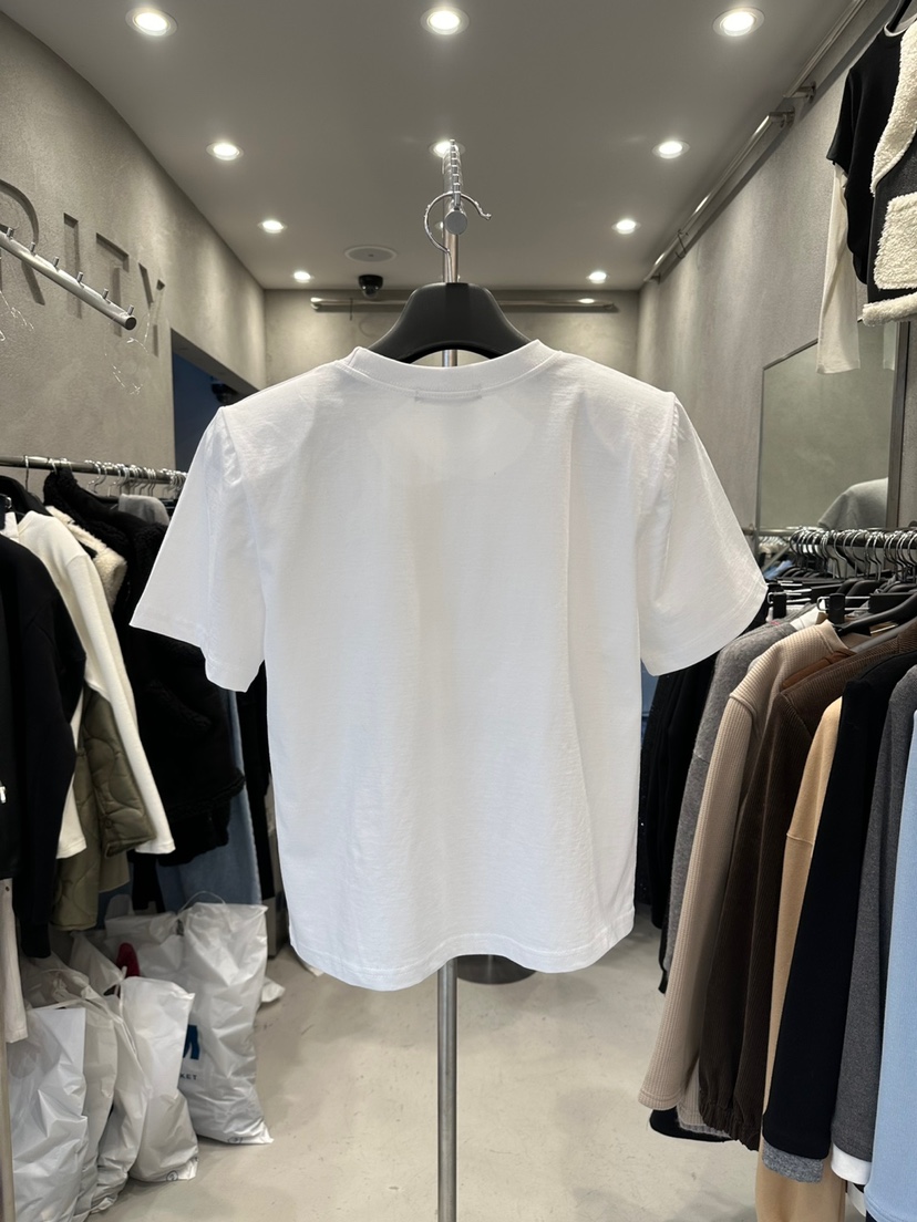 CELEBRITY-A韓國代購女裝新品推薦職業25春夏時尚休閑真品T恤CELEBRITY-AT恤
