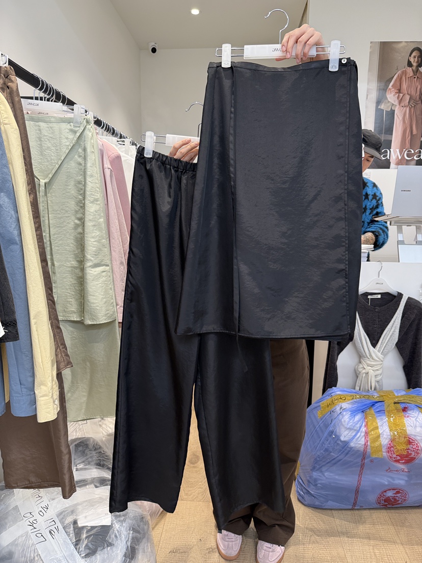 RUMIRU/AWEAR韓國直郵女裝新品熱賣真品半身裙中短裙不含褲子awear/RUMIRU半身裙/中短裙