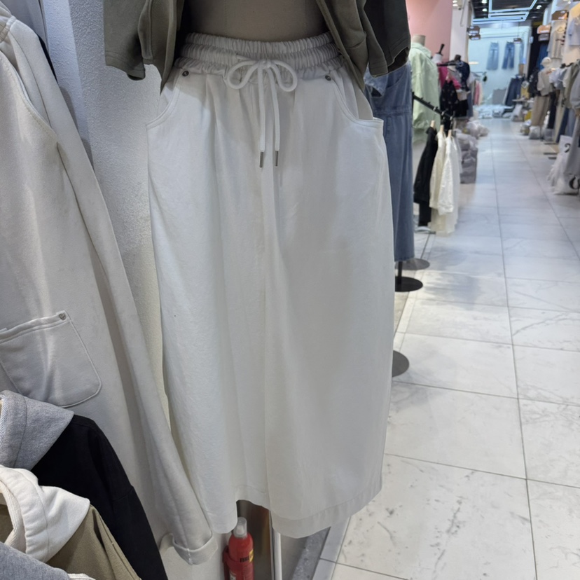 IN KIRA韓國直郵㊣東大門實拍女裝新品人氣時尚熱賣休閑褲IN KIRA休閑褲圖色1