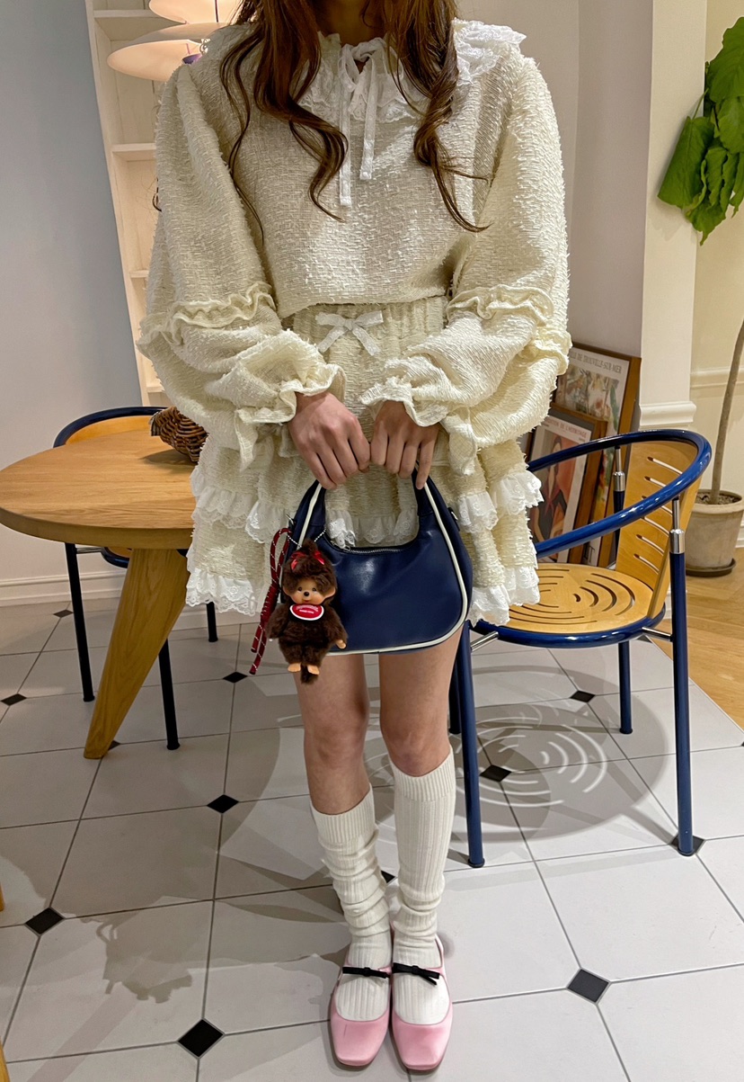 BOUTIQUE-L直郵韓國代購㊣女裝新品25春夏時尚人氣襯衫蕾絲衫BOUTIQUE-L襯衫/蕾絲衫