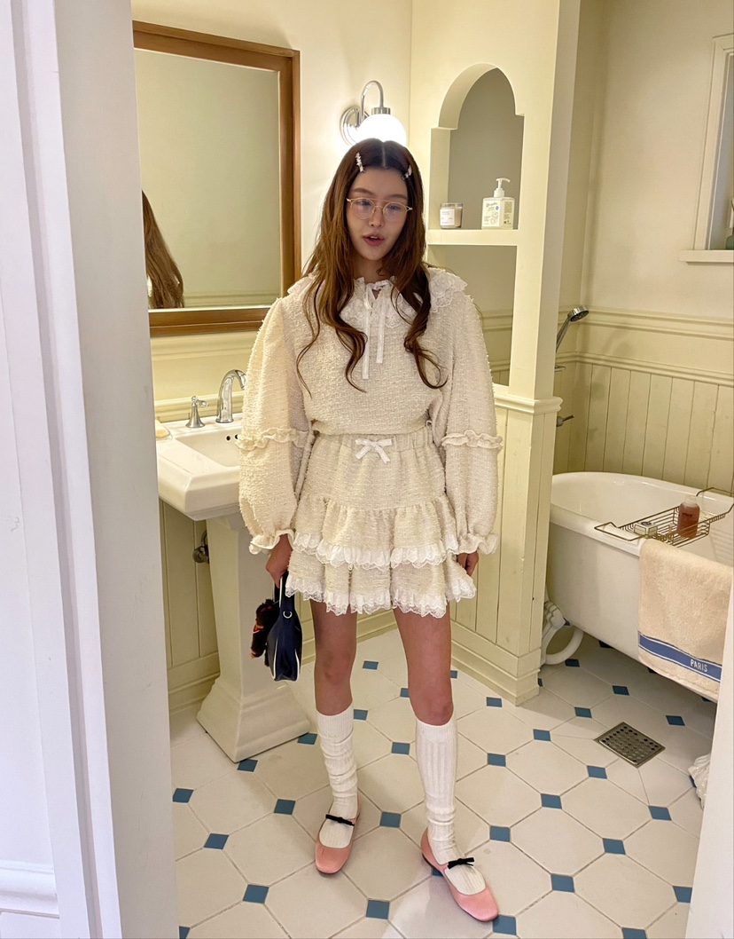 BOUTIQUE-L直郵韓國代購㊣女裝新品25春夏時尚人氣襯衫蕾絲衫BOUTIQUE-L襯衫/蕾絲衫