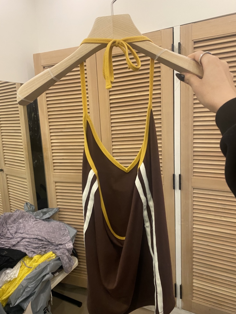 NUT韓國代購女士新品時尚推薦職業25春夏熱賣人氣休閑吊帶背心NUT吊帶/背心