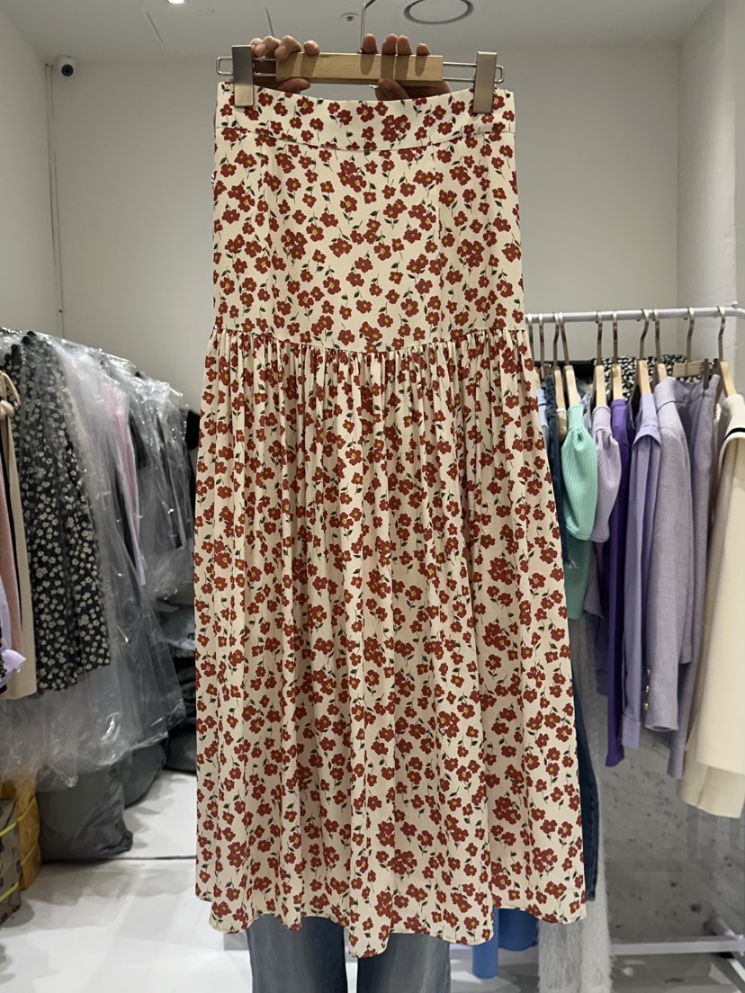 LUCIA東大門實拍女裝新品人氣時尚休閑真品職業熱賣推薦長裙LUCIA長裙